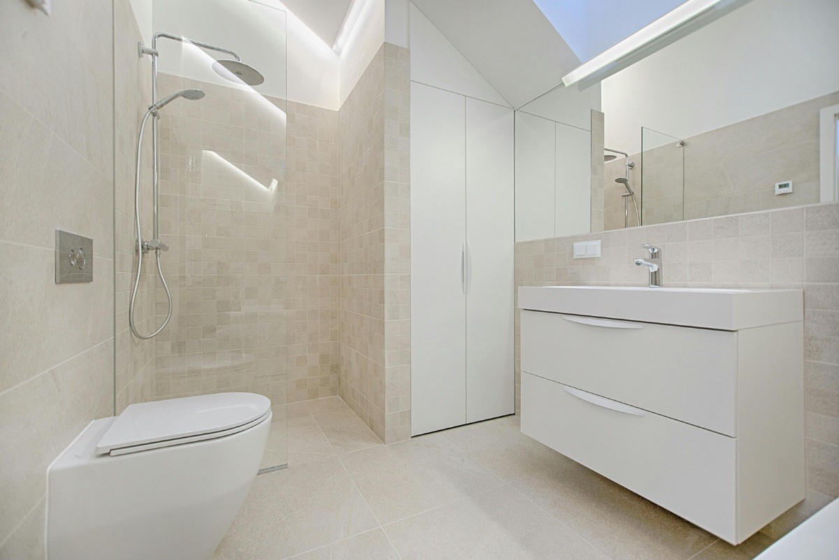 Bathroom Flooring Specialists Solihull